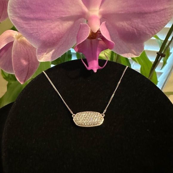 Kendra Scott DIAMOND 14k Fine Jewelry “ELISA” in white gold—LIKE NEW condition - Picture 4 of 13